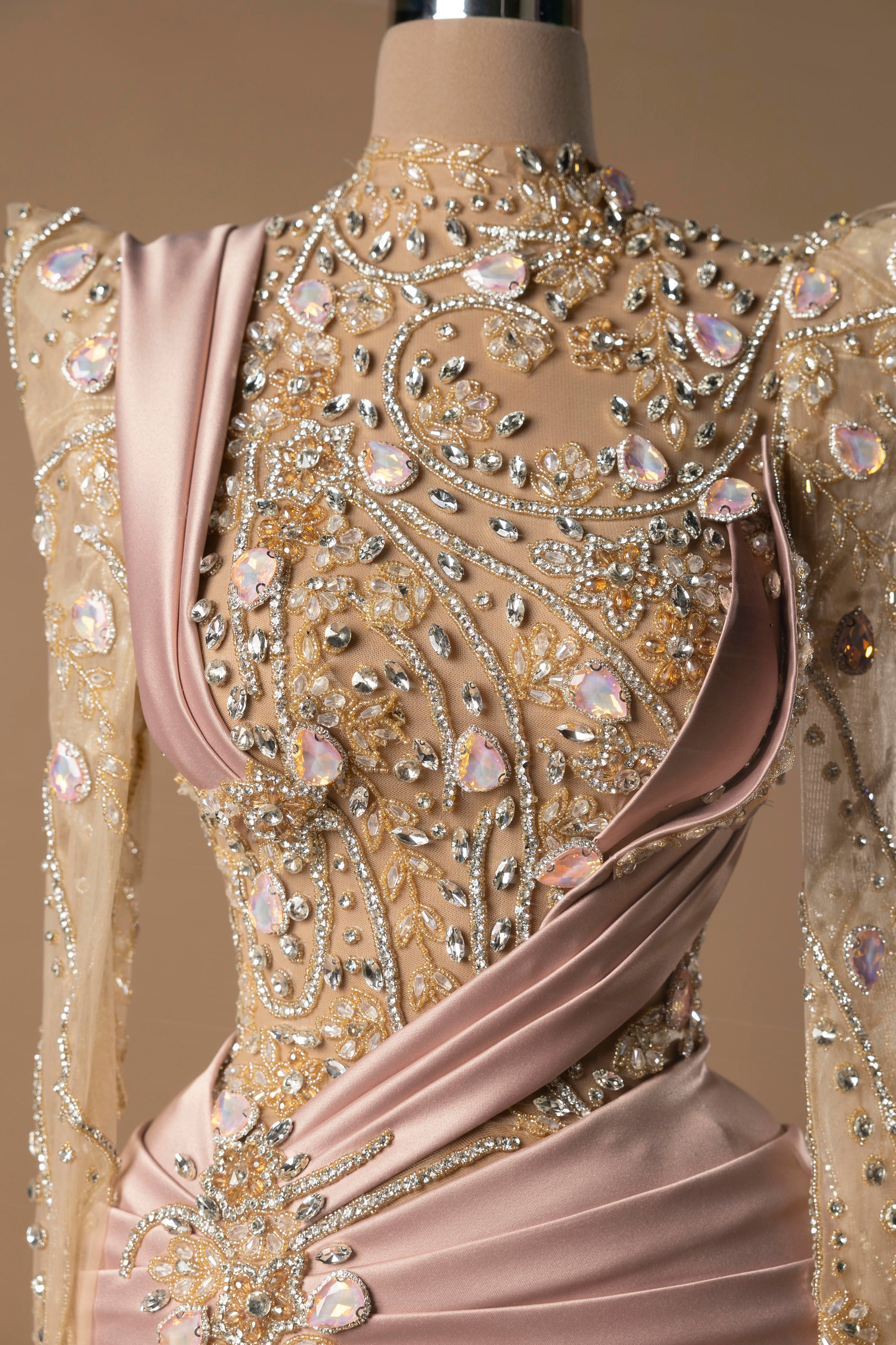 أحمر الخدود الإمبراطوري