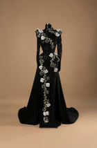 Baroque Floral Drama