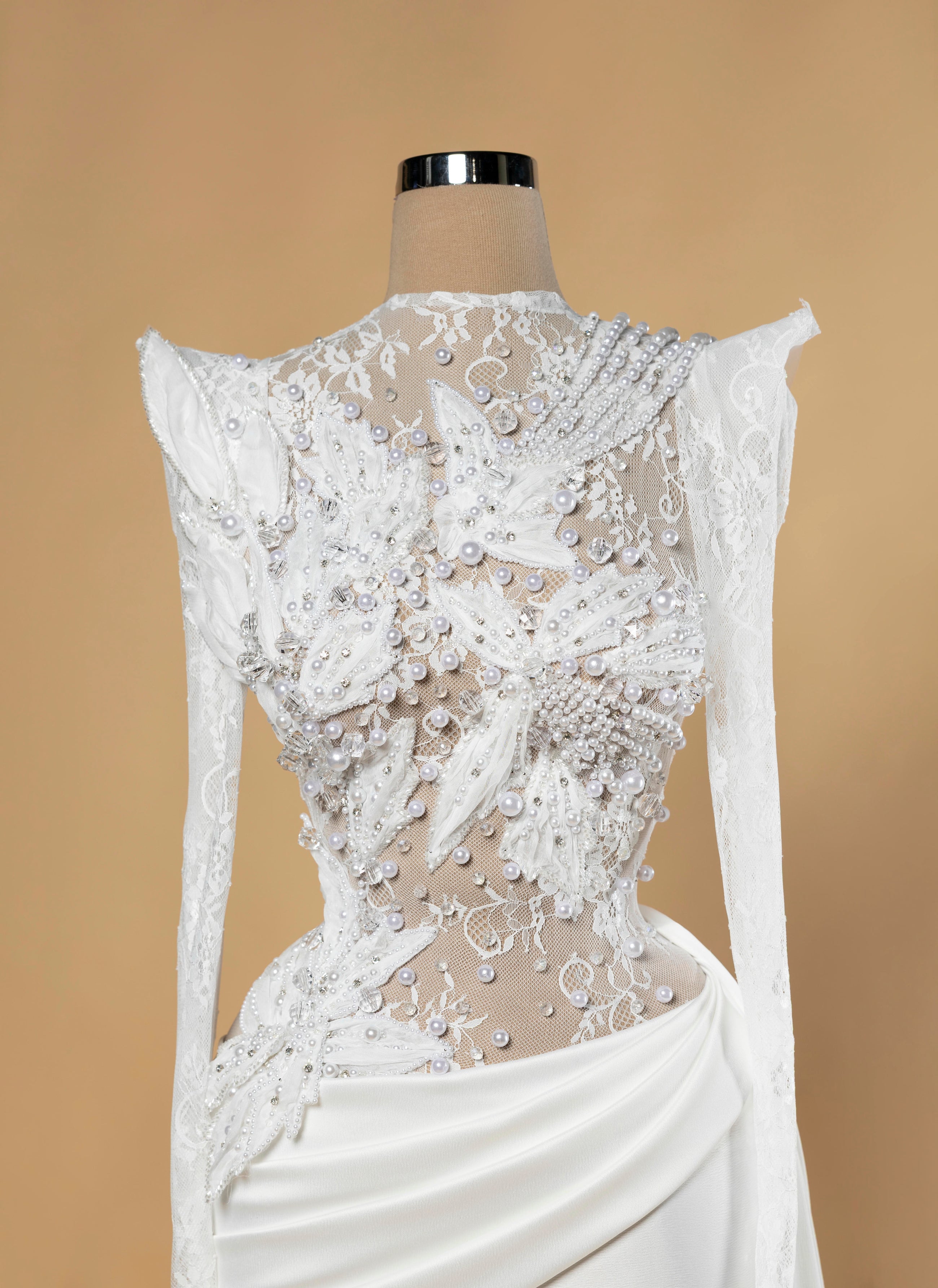 Noor Draped Serenity