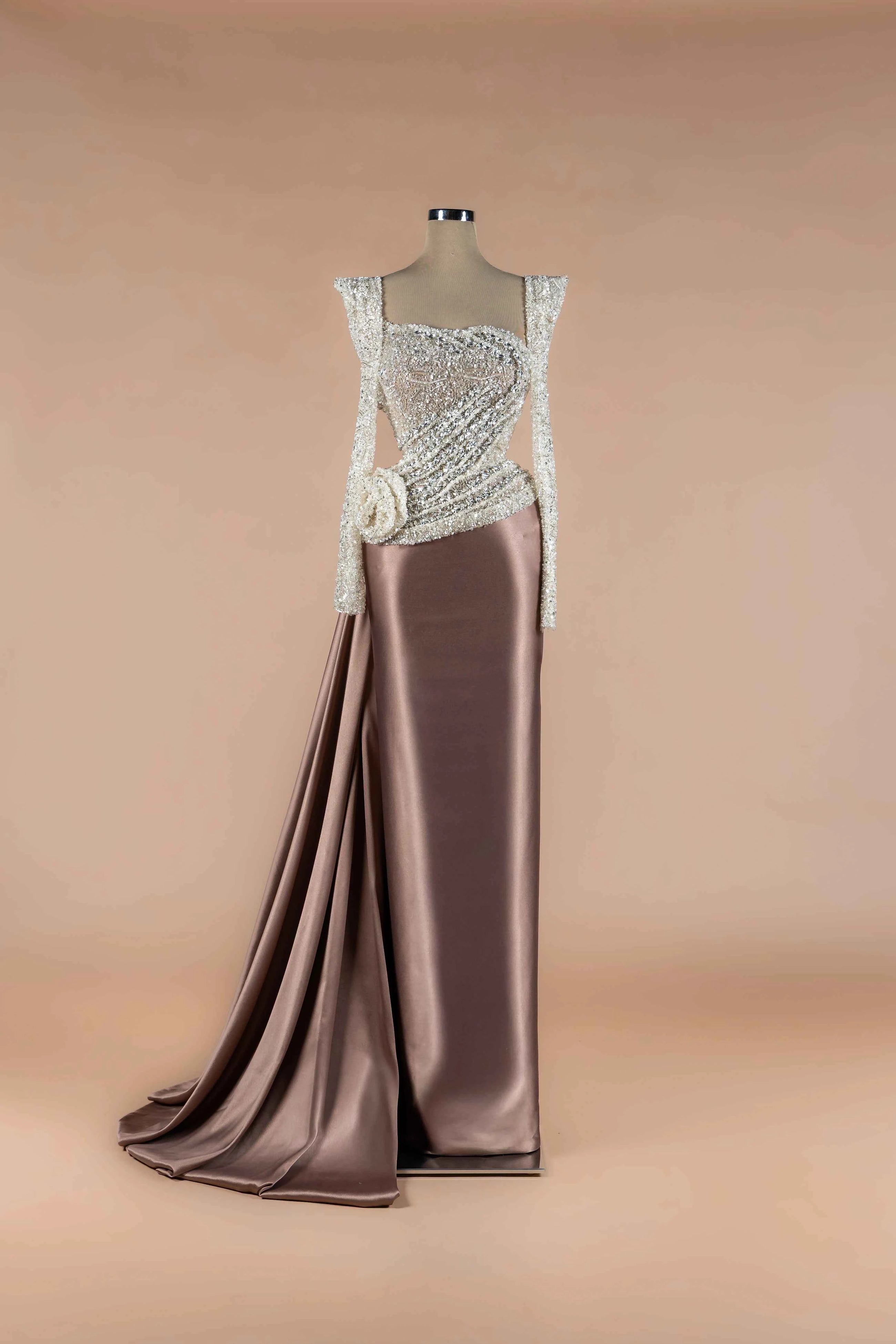 Taupe Rosette