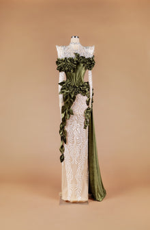 Verdant Laurel Tapestry