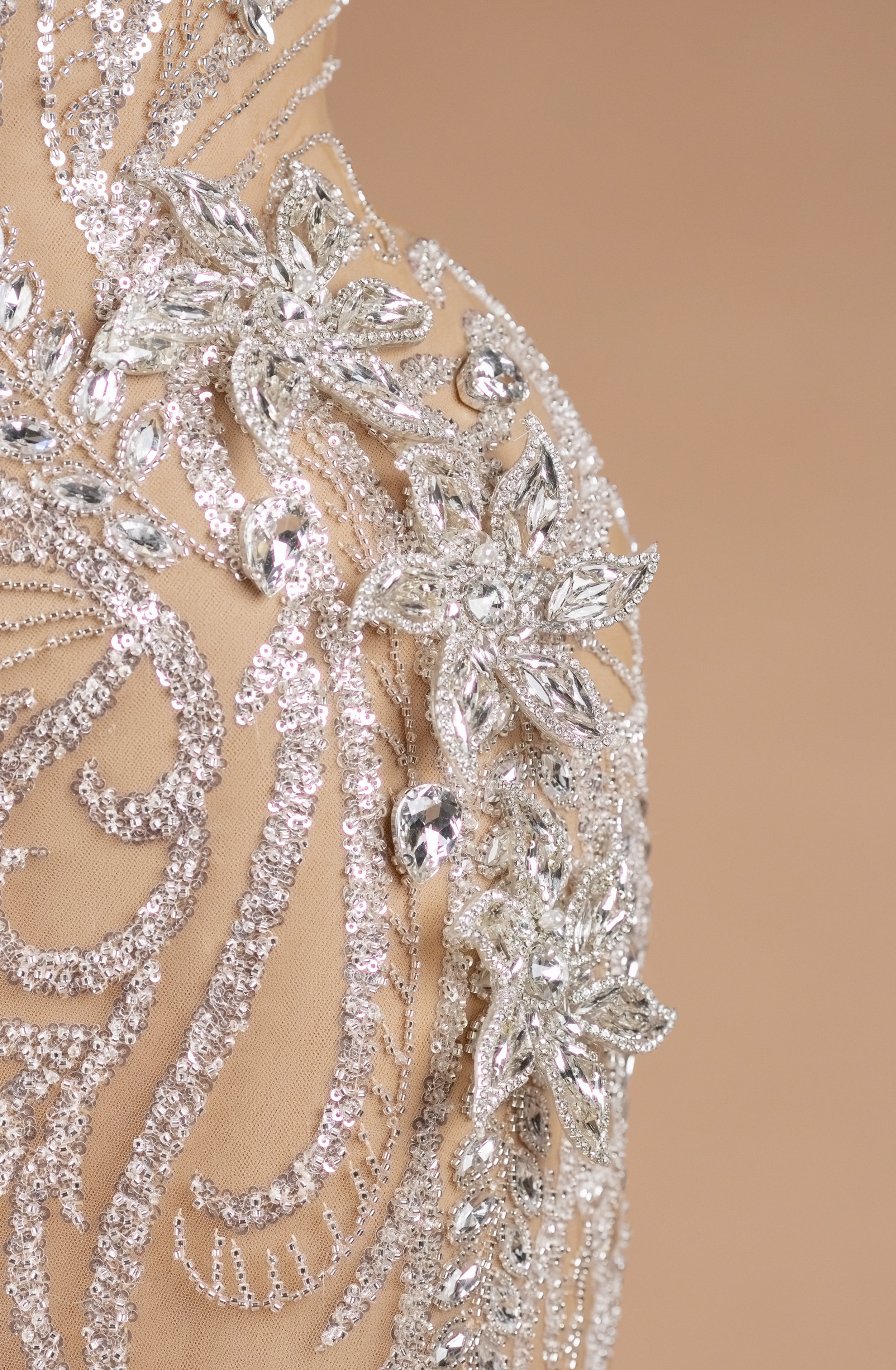 Ivory Zephyr Arabesque