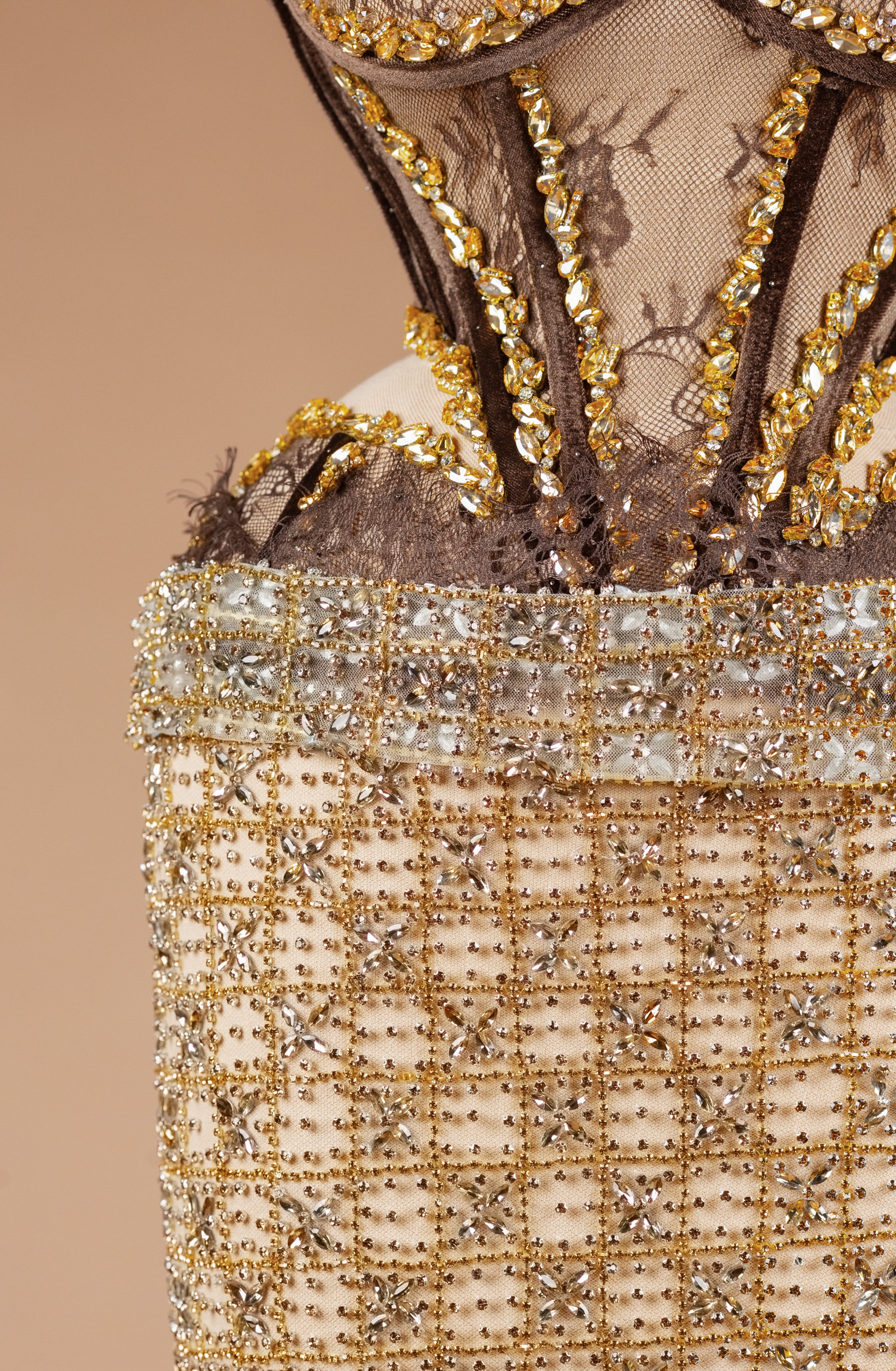 Antique Ember Lattice