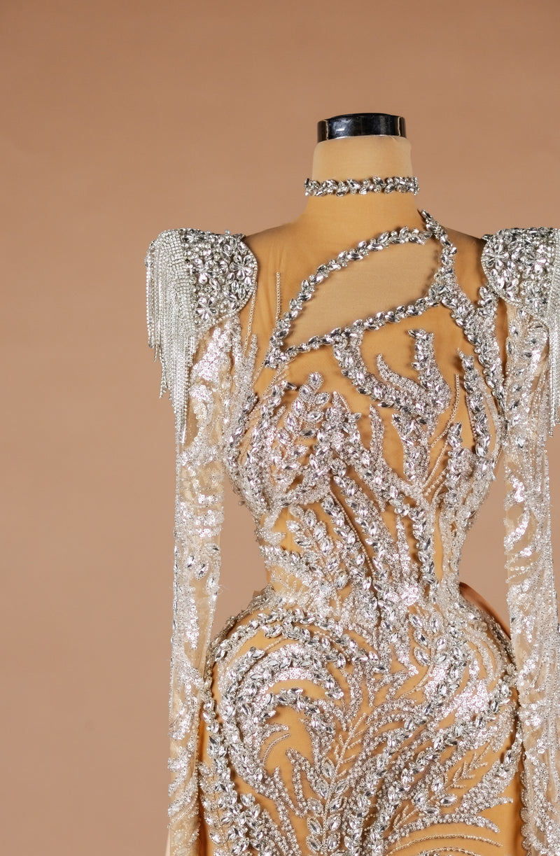 Regal Frost Flourish