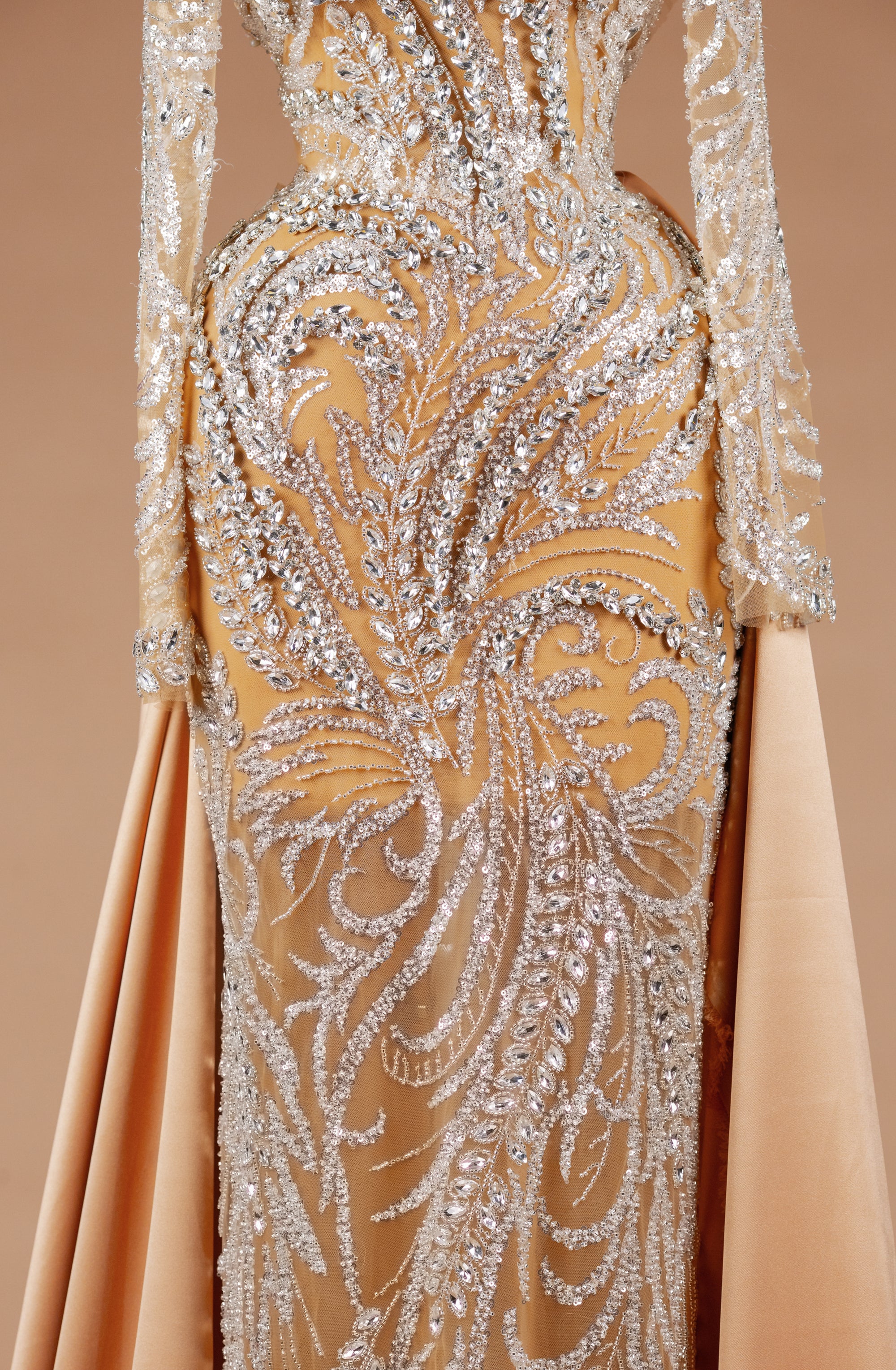 Regal Frost Flourish