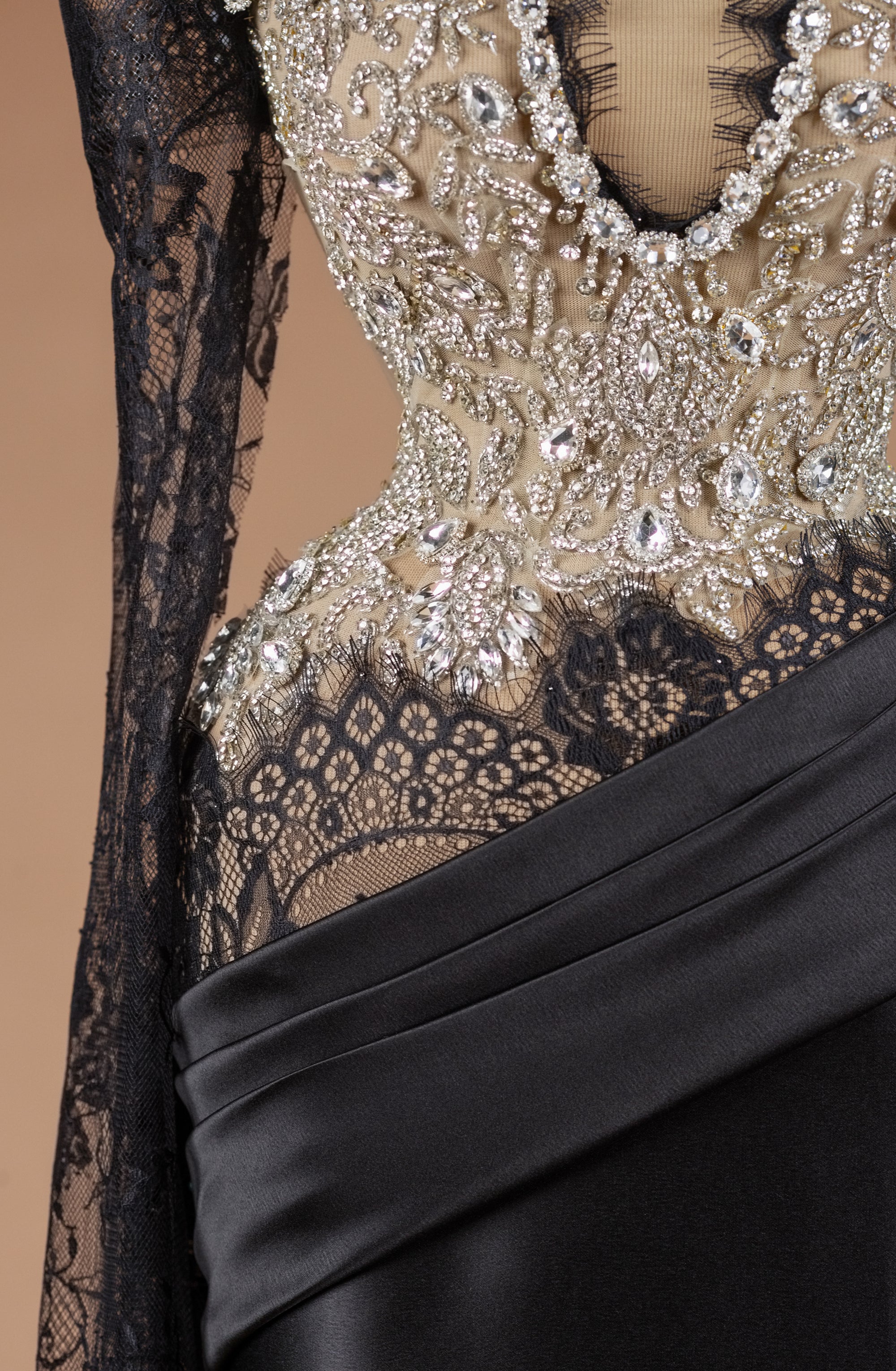 Ebon Silhouette Whisper