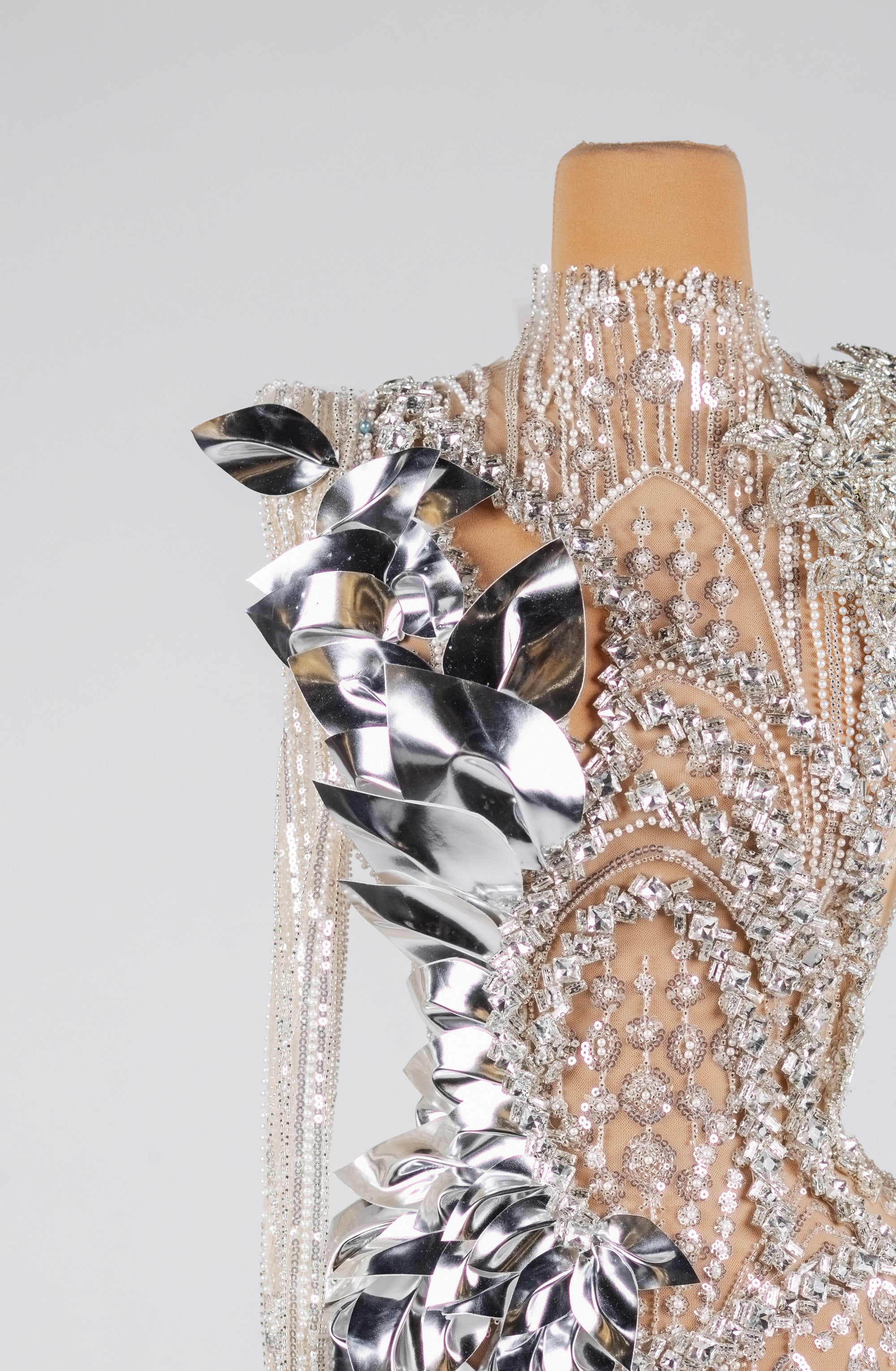 Mirrored Pearl Marquee