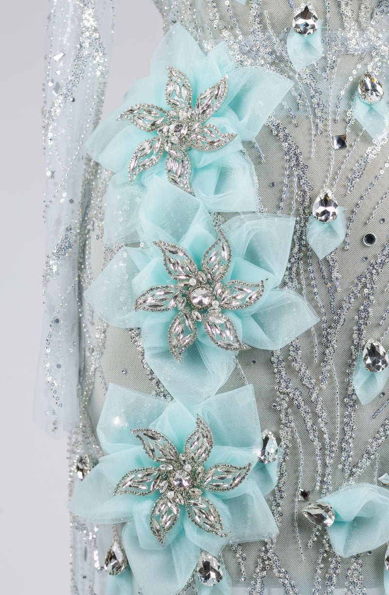 Frosted Aurora Blossom