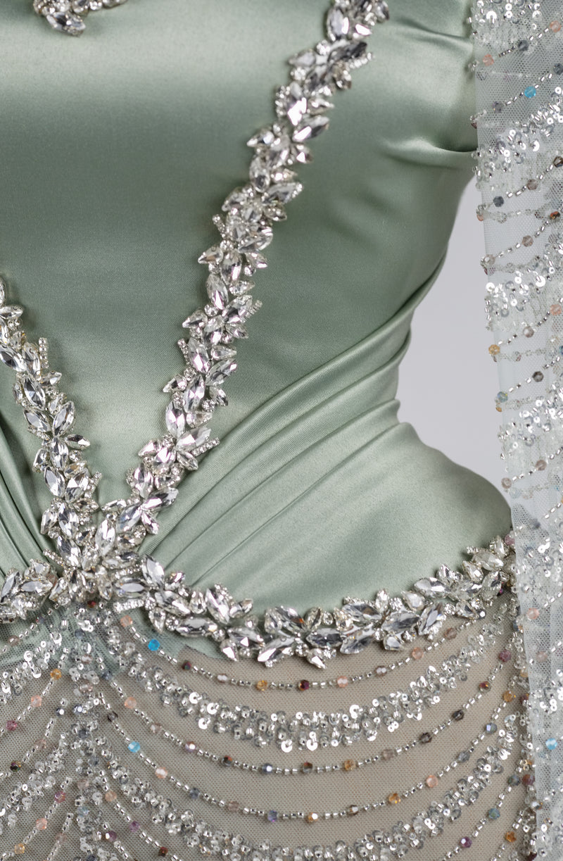 Celestine Petal Crest