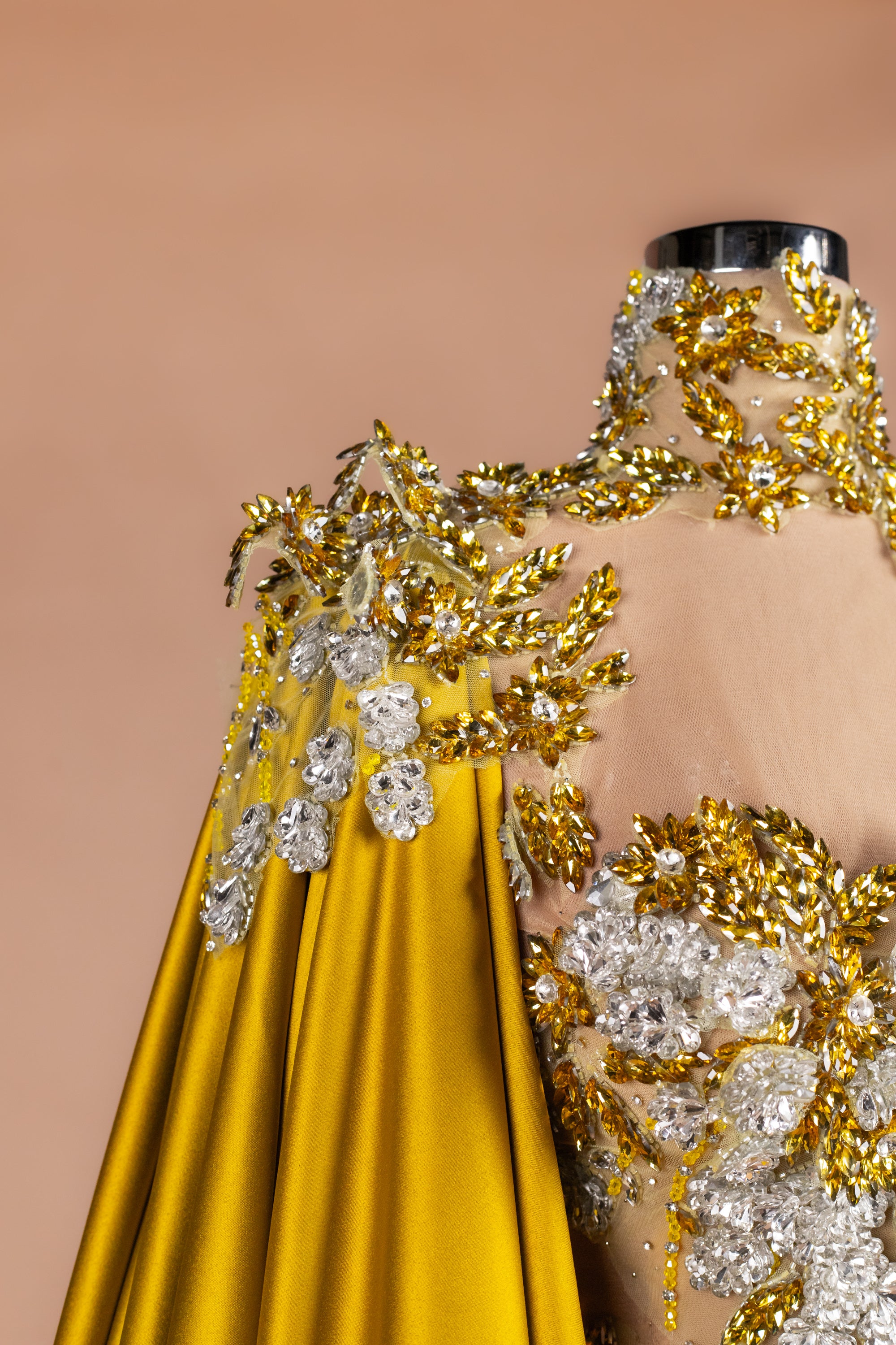 Ochre Blossom Cape