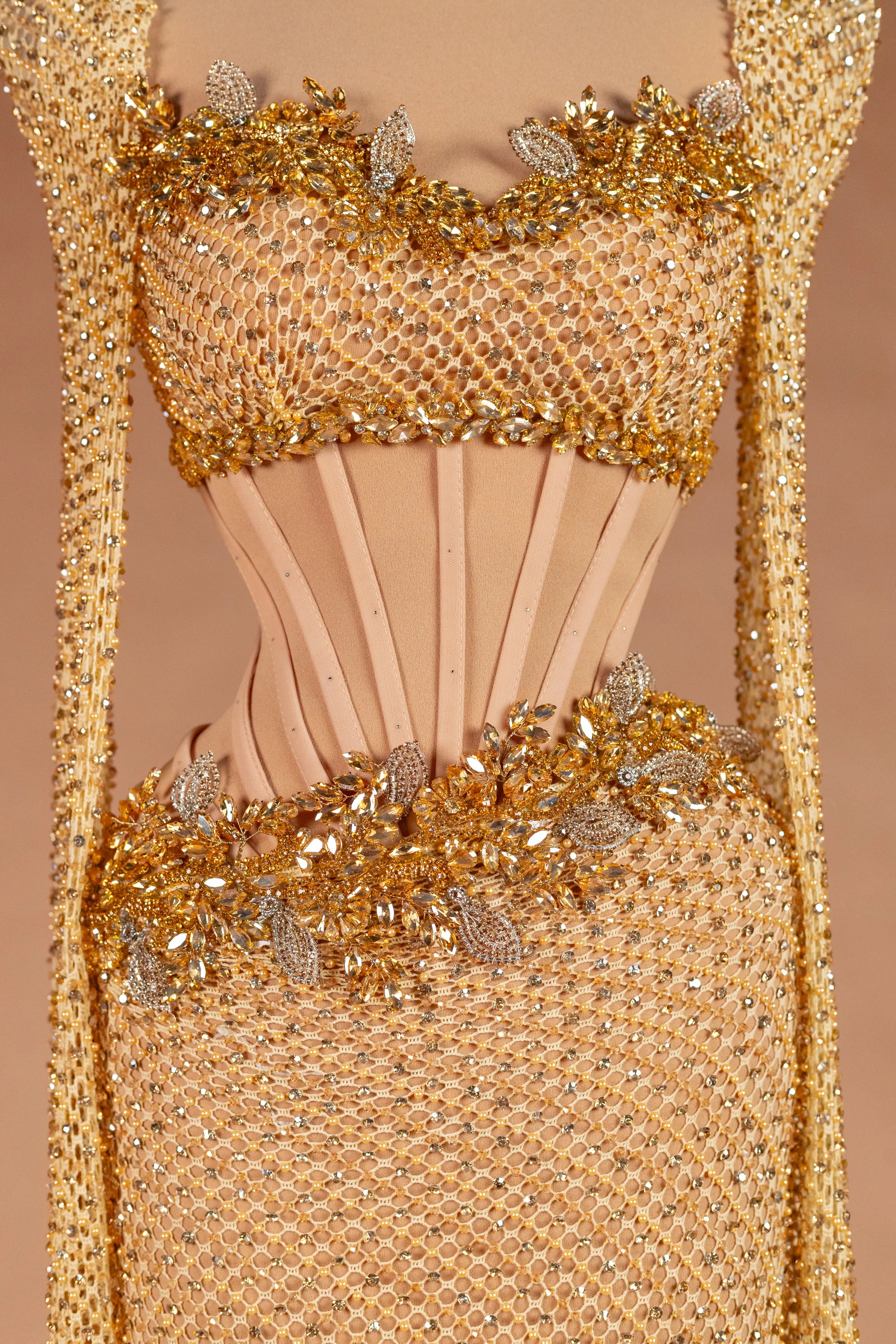 Sihëna رَحيقُ الذَّهَب — gold square long-sleeve mermaid evening dress