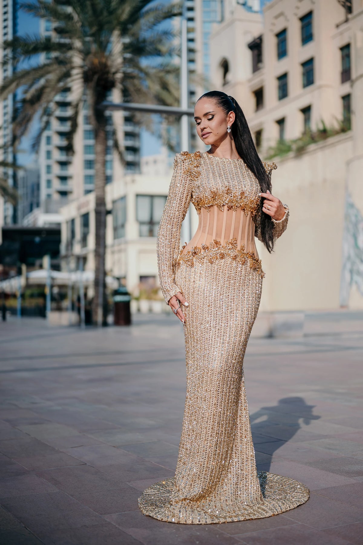 Sihëna Heliodor Colonnade — gold high-neck long-sleeve column evening dress